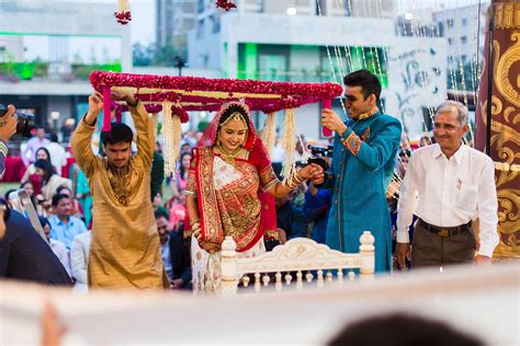 Beautiful Wedding Journey Of A Gujarati Bride And Gujarati Groom