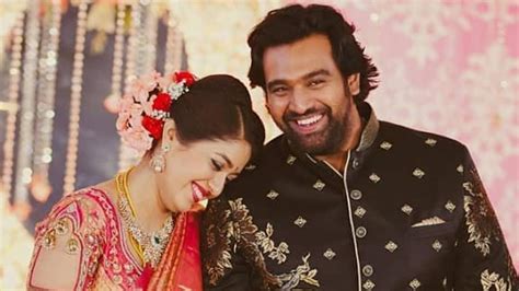 Fan Page Posts Candid Pic Of Meghana Raj And Chiranjeevi Sarja She Hearts It India Today