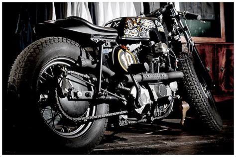 ‘72 Harley Sporster Ilovedust Vs Boneshaker Choppers Pipeburn