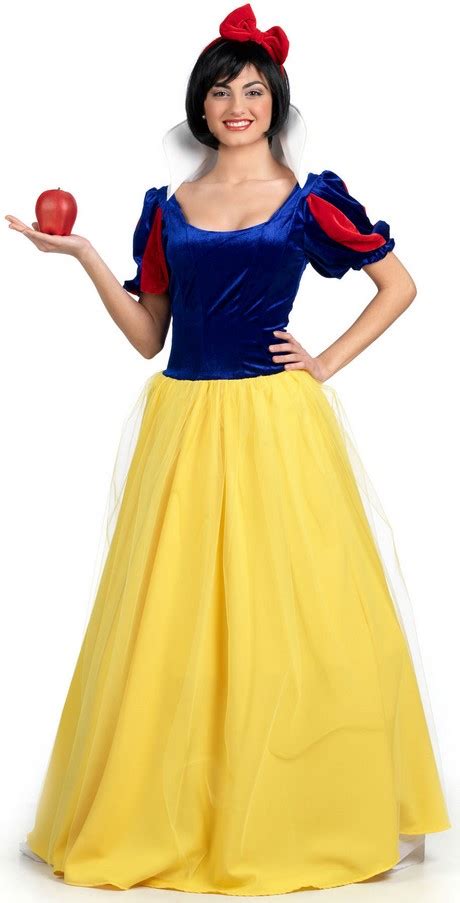 Disney lance une nouvelle collection pour les futures mariées, inspirée des princesses disney ! Robe de princesse disney adulte