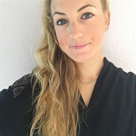 Browse 42 pauline ferrand prévot stock photos and images available, or start a new search to explore more stock photos and images. ボード「Selfie Mirror」のピン