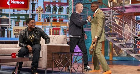 Watch Nick Cannon Gives Kid ‘n Play Their Flowers On His Daytime Talk