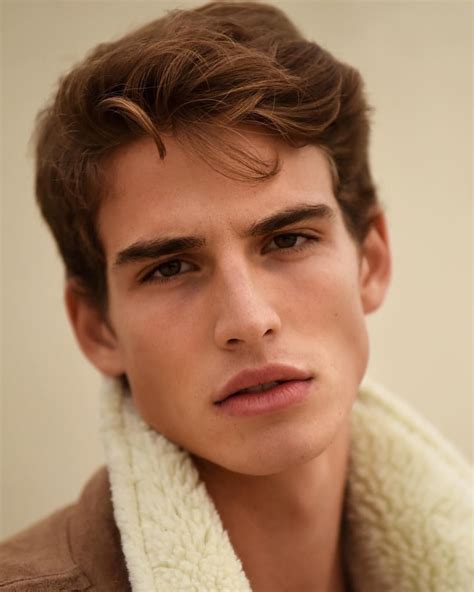 Pin By Abigail Long On Model Reference Brown Hair Men Light Brown
