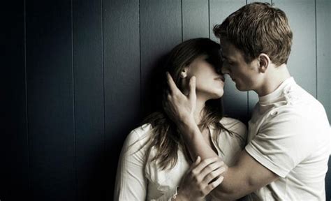Jak Się Całowaćjak Całować Dziewczynę Poradnik Pierwszego Pocałunku Justpaste It