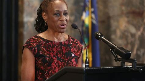 First Lady Chirlane Mccray Introduces New 247 Mental Health Hotline Pix11