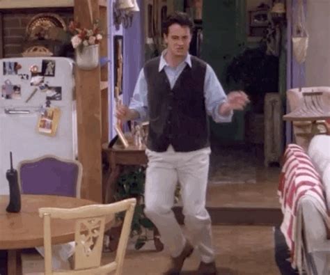 Chandler Dance Gif Friends Chandler Dancing Discover Share Gifs My