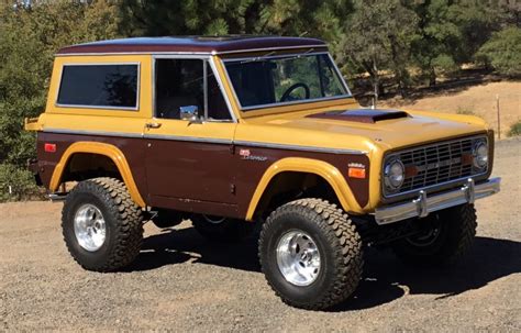 70 Bronco 1 Ford