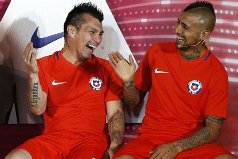 Vidal anselmo corona godoy in myheritage family trees (martin del campo corona web site). Medel y Valdivia celebran a Arturo Vidal y se suman al ...