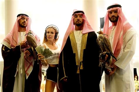 W sieci pojawił się pierwszy zwiastun filmu dziewczyny z dubaju w reżyserii marii sadowskiej. Dziewczyny z Dubaju: Mamy pierwsze zdjęcia zagranicznej ...