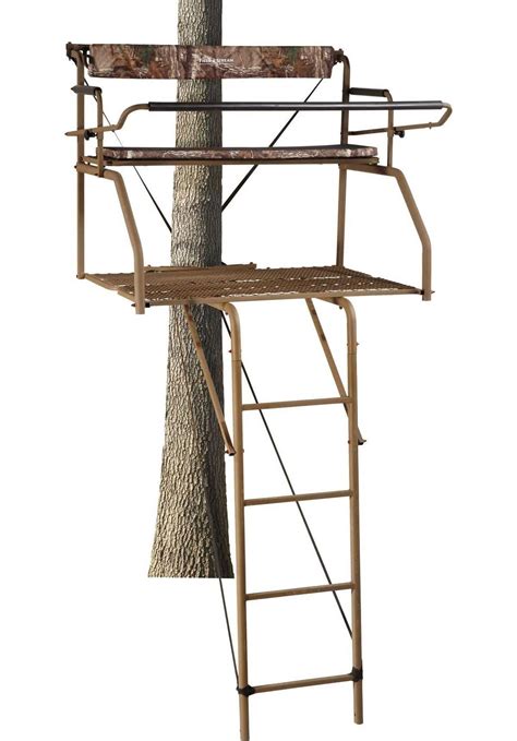 2 Field And Stream Outpost 2x 16 Ladder Stands With Elite Jaw Truss