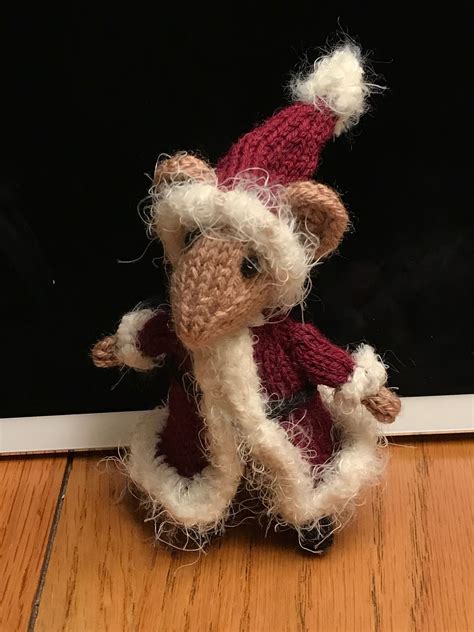 Tina’s Tiny Treasures. Adapted from a pattern by Alan Dart | Crochet