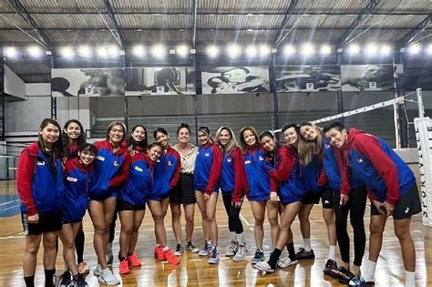 Pinay Spikers Reunite With Former Import Erica Adachi Abs Cbn News