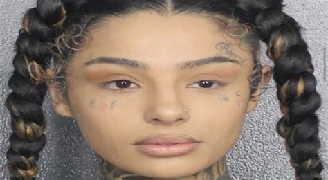 Womans Mugshot Went Viral As People Find Her Attractive