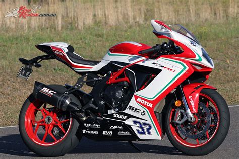 It could reach a top speed of 258.5 km/h / 160.3 mph. Review: 2018 MV Agusta F3 675 RC Road & Track - Bike Review