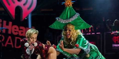 Who Introduced Miley Cyrus At Jingle Ball Fox News