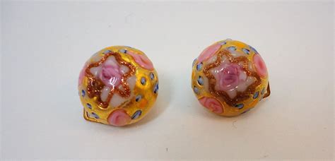 The great thing about making a fruit cake is that it can be made well in advance of the big day. 60s Wedding cake glass beads button clip earrings 60's ...