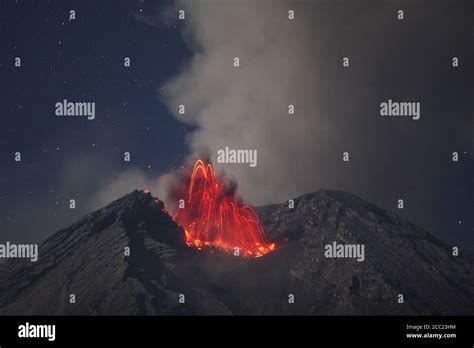 Indonesia East Java Semeru Volcano Eruption Stock Photo Alamy