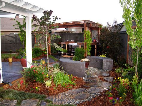 Projects tackled in the first part of our backyard makeover include: Beautiful Backyard Makeovers | DIY Landscaping | Landscape ...