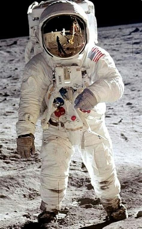 12 Astronauts Who Walked On The Moon