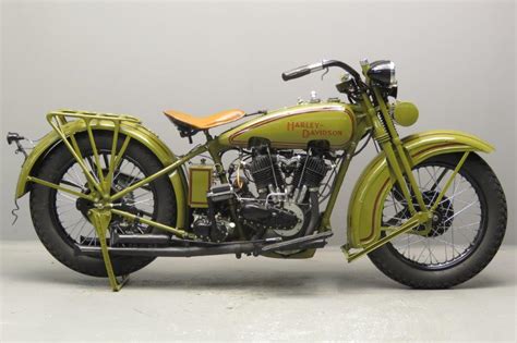 This picture was submitted by jeff patterson. Harley Davidson 1929 Model J 989 cc 2 cyl ioe 2710 ...