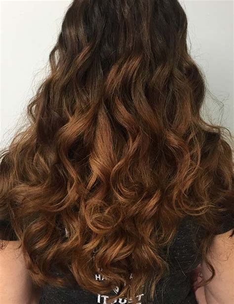 There are many different types of hair coloring styles the most popular balayage highlights for dark hair are light brown or caramel balayage, but there are no limits on color for a balayage hairstyle. 30 Best Highlight Ideas For Dark Brown Hair