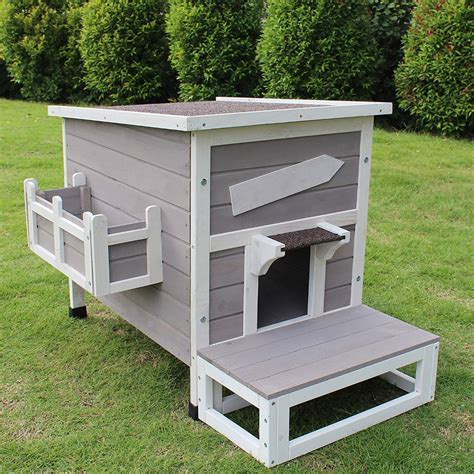 Feral Cat Shelter Outdoor With Escape Door Rainproof Outside Cat House