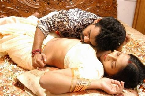 Miguel Acompanhante Hot Indian Mallu Actress Having Sex First Night On Bed