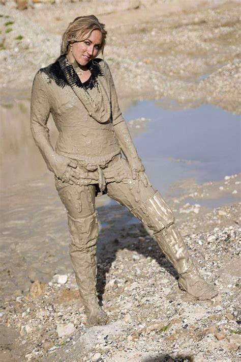 Wet Messy And Muddy Boots Quicksand Visuals Vserabg