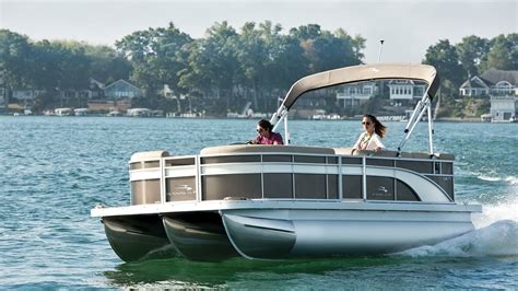 Qx Series Fiberglass Luxury Pontoon Boats By Bennington Artofit