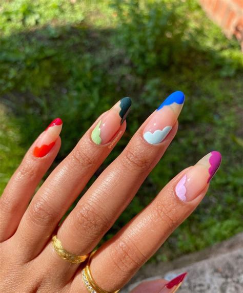 40 Cutest Summer Nail Designs In 2022 Multi Coloured Scallop Side