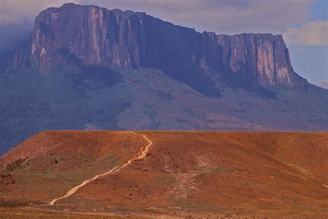 O Tepui Monte Roraima Venezuelabrasil E Guiana Inglesa Viagens