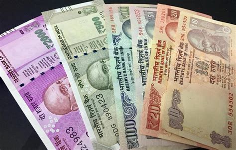 Bitcoin price in india today: Indian rupee depreciates to 72.31 against USD | KalingaTV