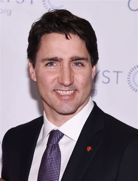 3 4 trudeau é o segundo mais jovem primeiro ministro canadense depois de joe clark. Photos Of Young Justin Trudeau Will Have You Swooning Over ...