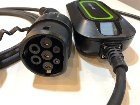Electric Vehicle Charging Cable Type 2 Connector 240v 13a Max Ev