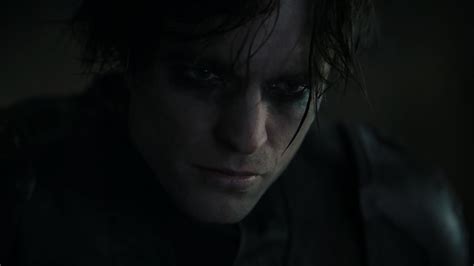 The Batman Revela Robert Pattinson Numa Versão Ainda Mais Negra Do