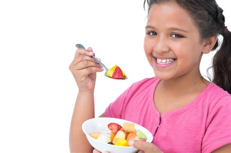 5 Ways To Teach Your Kids Healthy Eating Habits - CyberParent