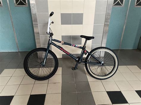 Gt Zone Bmx Sports Equipment Bicycles And Parts Bicycles On Carousell