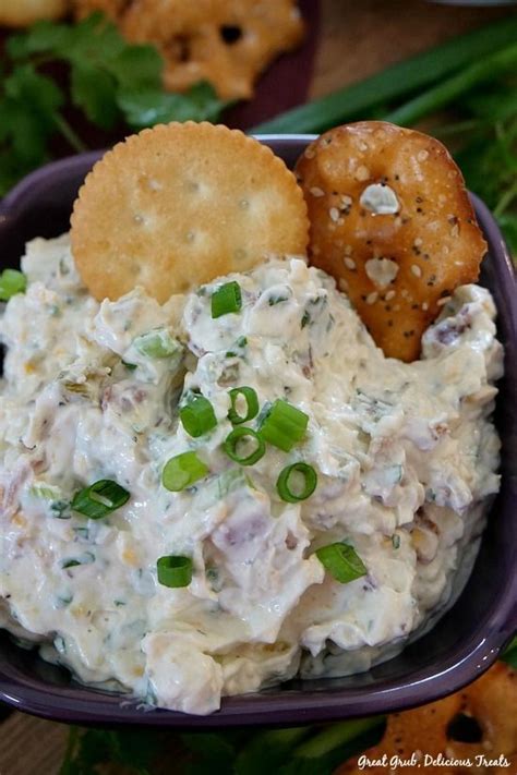 This Cheesy Jalapeno Cream Cheese Dip Is Loaded With Bacon