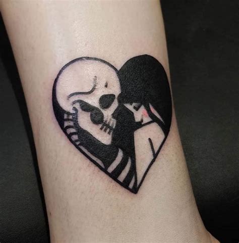 Aggregate More Than 74 Skull Heart Tattoo Best Ineteachers