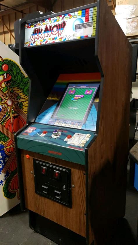 Arkanoid Upright Arcade Game W Lcd Monitor