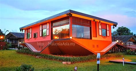 Have fun taking creative pictures at the specially designated rooms such as the baby room and more. Upside Down House in Sabah - Malaysia Asia