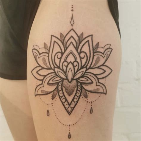 55 Most Beautiful Thigh Tattoos You Will Love Xuzinuo Page 23