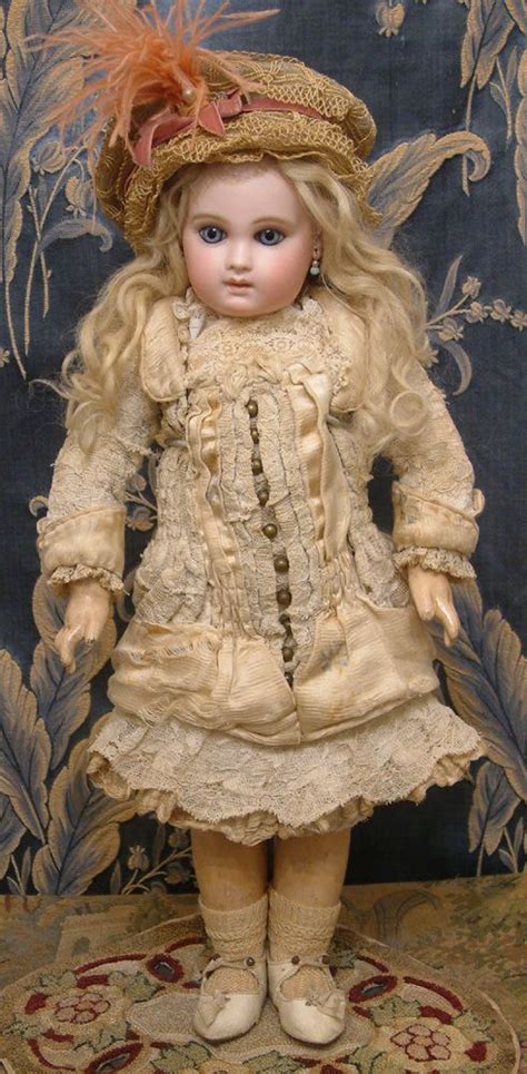 Rarest Of The Rare 17 Early Almond Eyed Portrait Jumeau Antique Doll