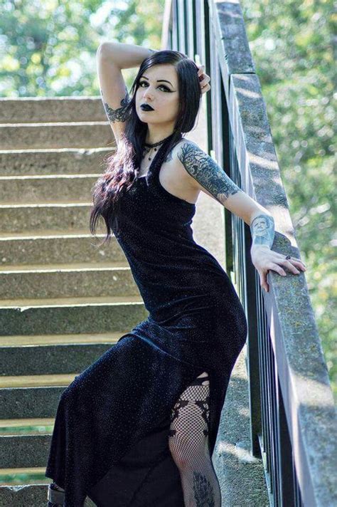 Sexiest Tattooed Ladys Gothic Outfits Hot Goth