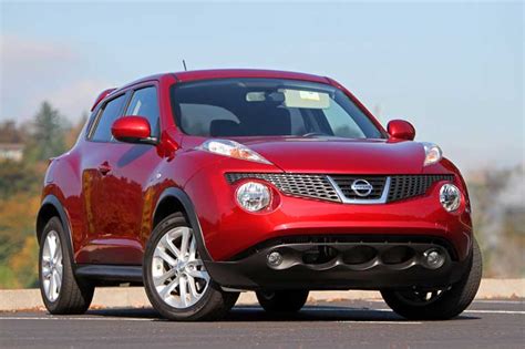 Nissan seems to be on a war path to fill every last ounce of white space in the automotive 2011 nissan juke front 3/4 view. Review: 2011 Nissan Juke SL AWD: A turbocharged love-hate ...
