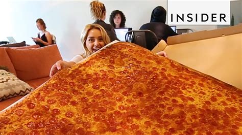 Giant Sicilian Die Grösste Lieferbare Pizza Der Welt