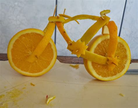 Arte Efemera Com Frutas