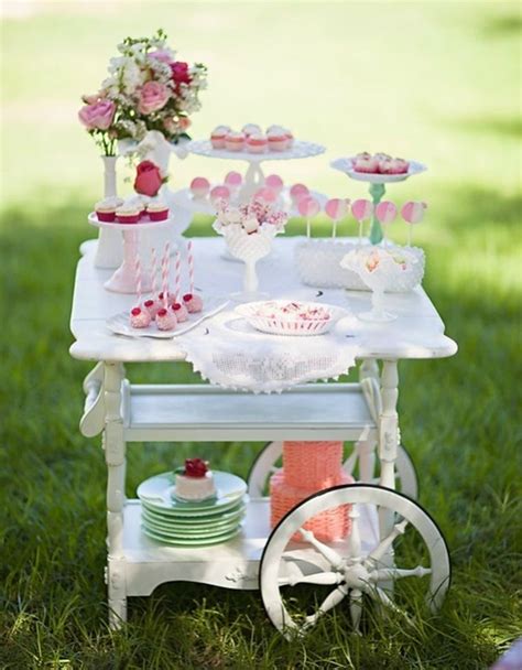10 Sweet Ideas For A Summer Baby Shower
