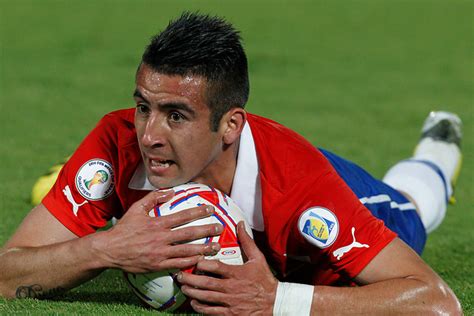 Bugün haberlerinde son durum nedir? Mauricio Isla: "A Borghi no lo sacamos nosotros, son los ...