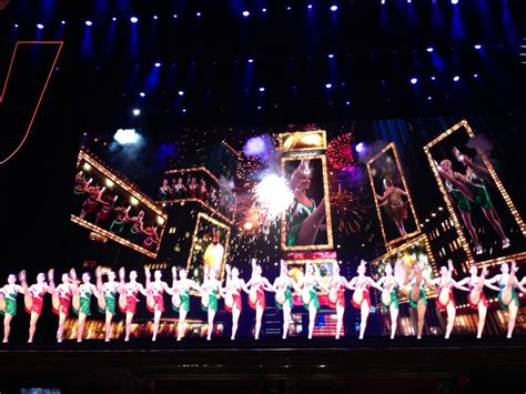 Radio City New York The Rockettes Performing At The 4 Pm